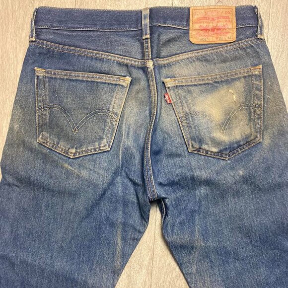 Men’s LEVI DENIM 501 STF Jeans 32x34 Straight Fit Distressed Vintage PRE OWNED - Picture 5 of 13